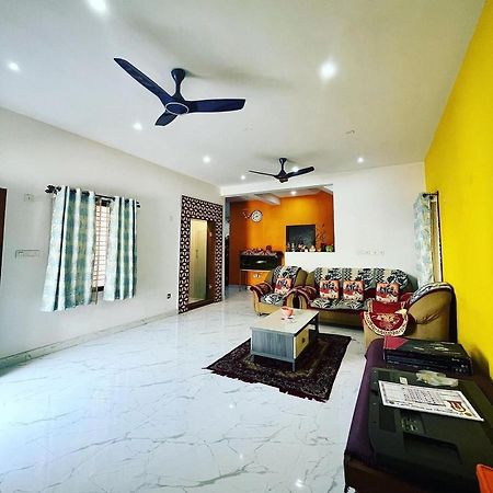 Tranquil Haven Villa Homestay 迈索尔 外观 照片
