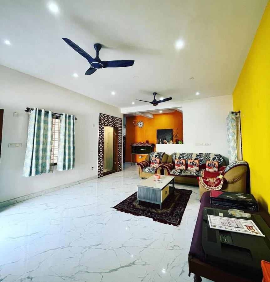Tranquil Haven Villa Homestay 迈索尔 外观 照片